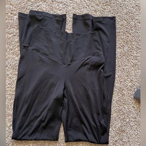 NWOT Aerie Crossover Flared Leggings